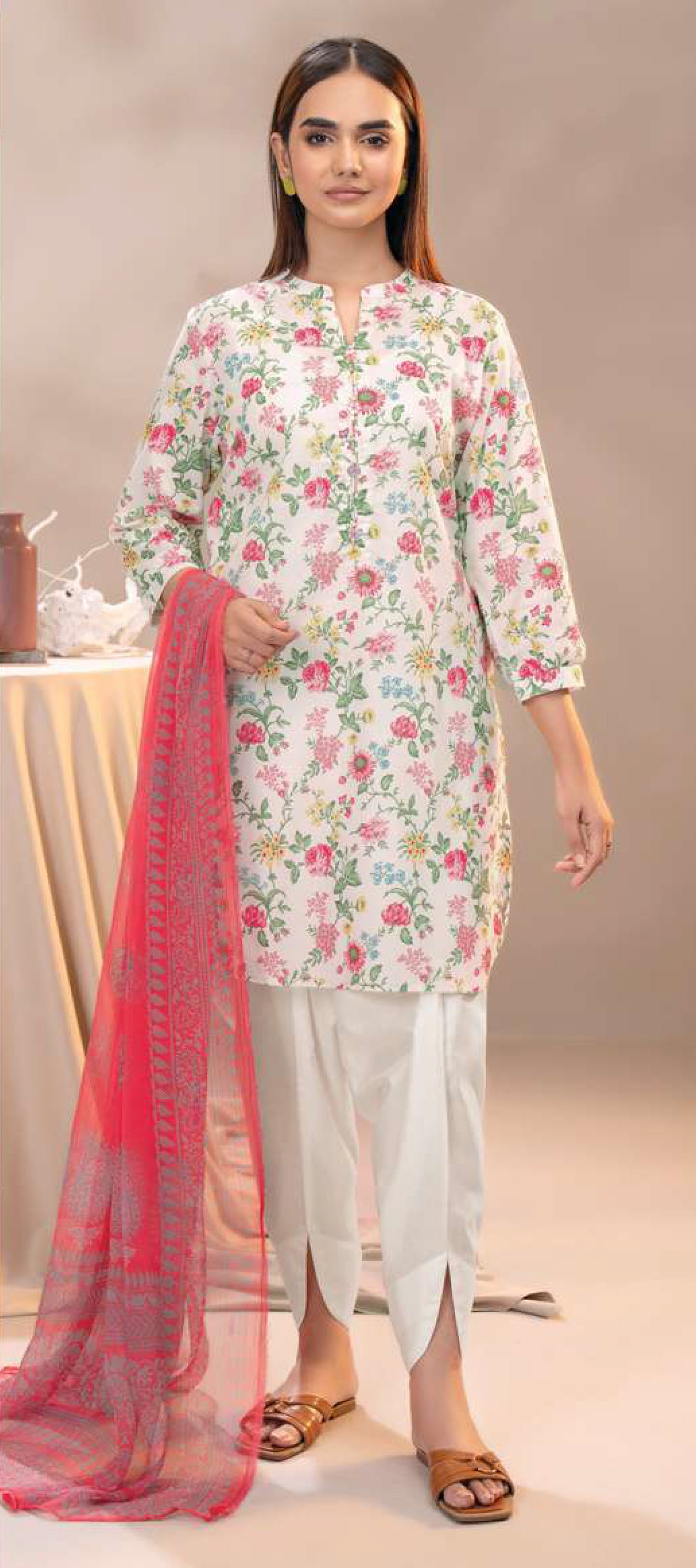 Chic White Cambric 3-Piece Suit | Floral Print & Chiffon Dupatta