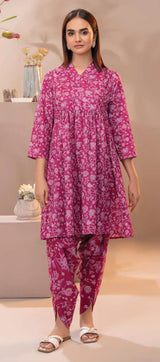 Zarvi Elegant Pink Cambric Suit | Lime Light 2-Piece with White Embroidery By Zarvi